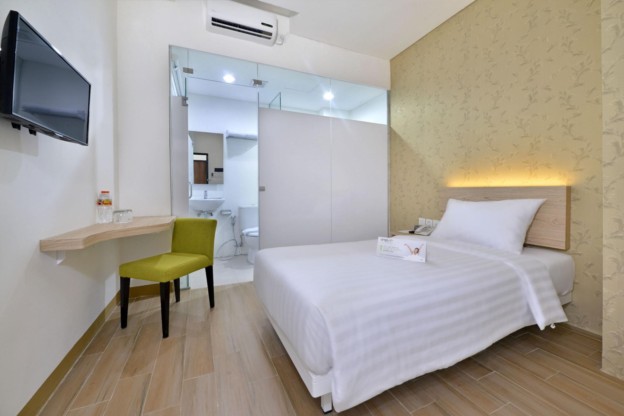 Whiz Hotel Falatehan Jacarta Exterior foto