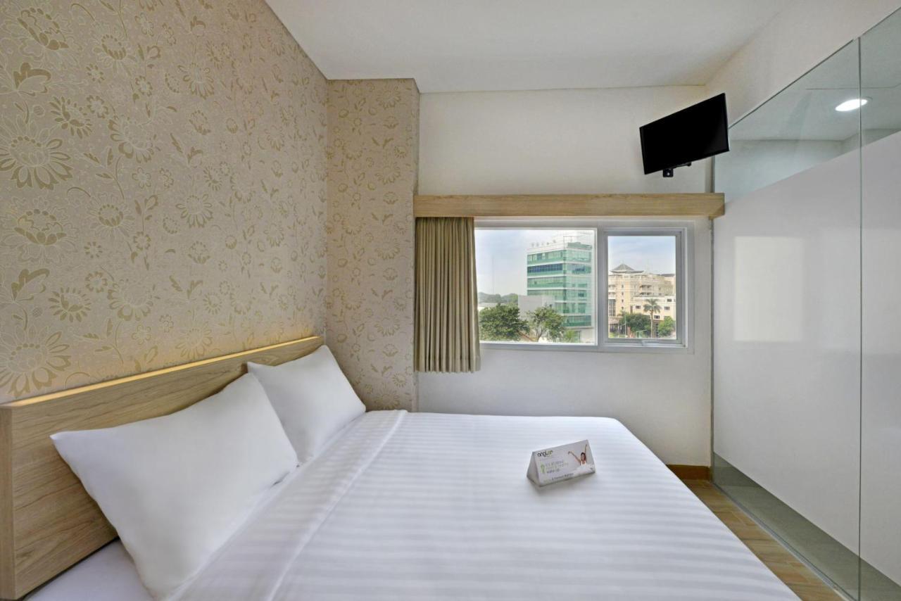 Whiz Hotel Falatehan Jacarta Exterior foto