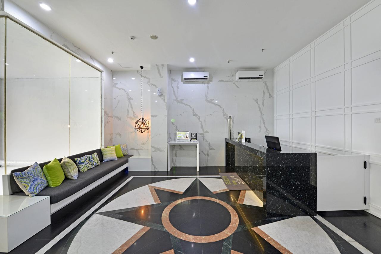 Whiz Hotel Falatehan Jacarta Exterior foto