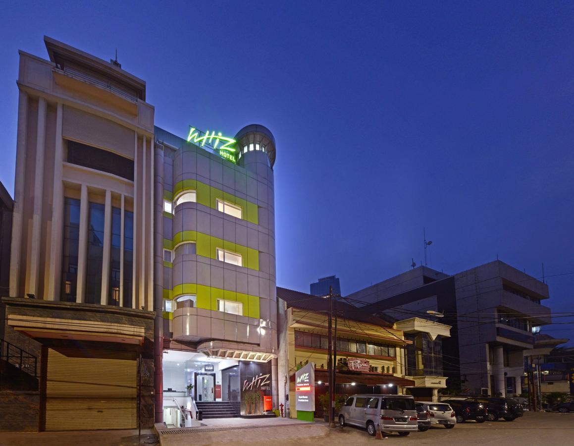 Whiz Hotel Falatehan Jacarta Exterior foto